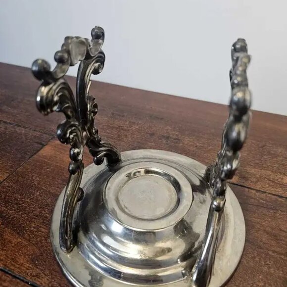 Elegance Silver Plated Stand - Picture 2 of 5